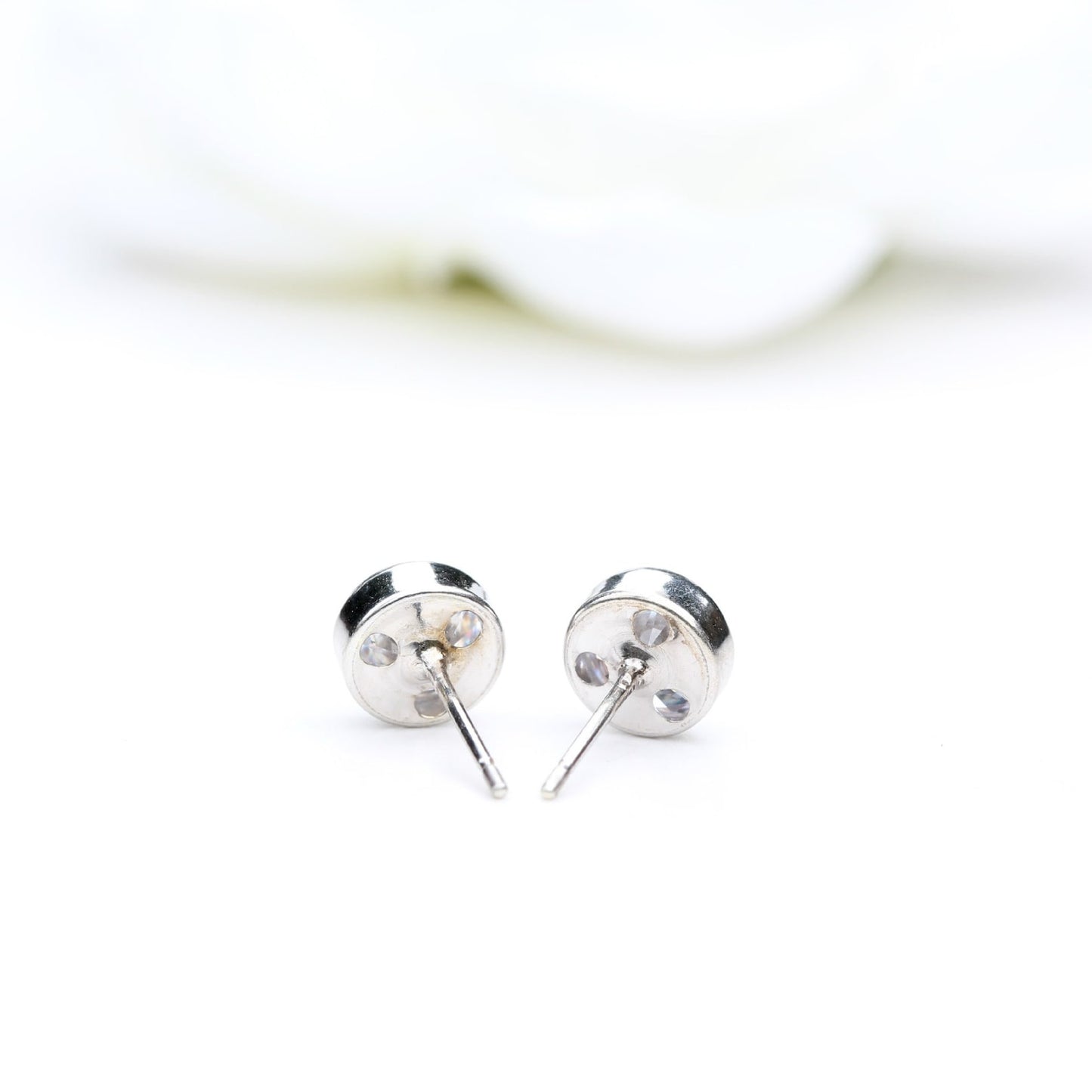 Luxury Grade AAA Cubic Zirconia Bezel Stud Earrings in 925 Silver