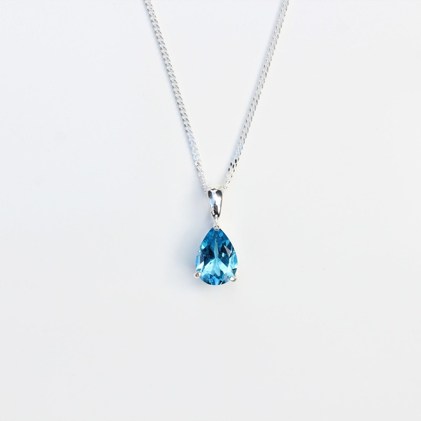 Cubic Zirconia 10x7mm Teardrop Swiss Blue Topaz Pendant Silver UK -  CZ Swiss Blue Topaz Teardrop Necklace - Blue Topaz  Jewelry Jewellery