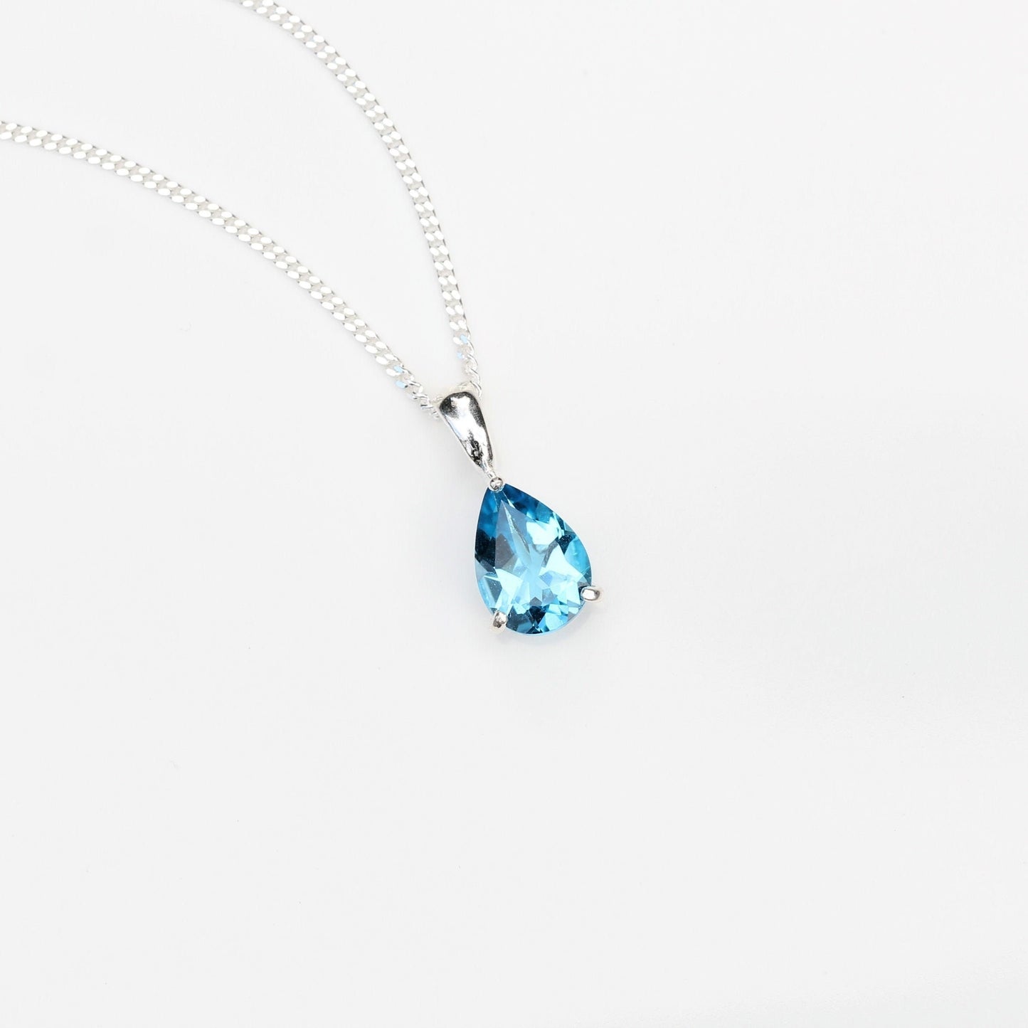 Cubic Zirconia 10x7mm Teardrop Swiss Blue Topaz Pendant Silver UK -  CZ Swiss Blue Topaz Teardrop Necklace - Blue Topaz  Jewelry Jewellery