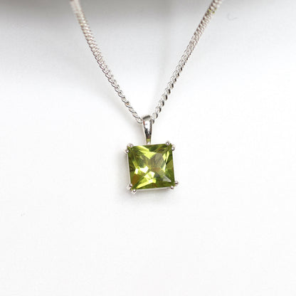 6mm Natural Peridot Square 925 Sterling Silver Pendant Necklace - August Birthstone