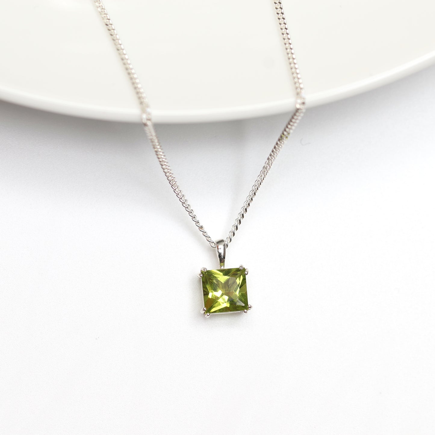 6mm Natural Peridot Square 925 Sterling Silver Pendant Necklace - August Birthstone