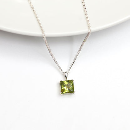 6mm Natural Peridot Square 925 Sterling Silver Pendant Necklace - August Birthstone