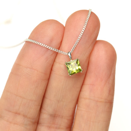 6mm Natural Peridot Square 925 Sterling Silver Pendant Necklace - August Birthstone
