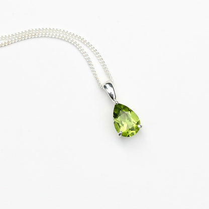 10x7mm Natural Peridot Teardrop Sterling Silver Pendant Necklace - August Birthstone